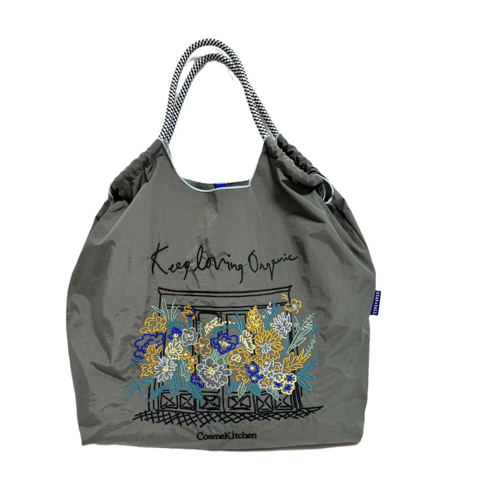 2024 Japanese Embroidered Green Nylon Commuter Bag for Women - Image 17