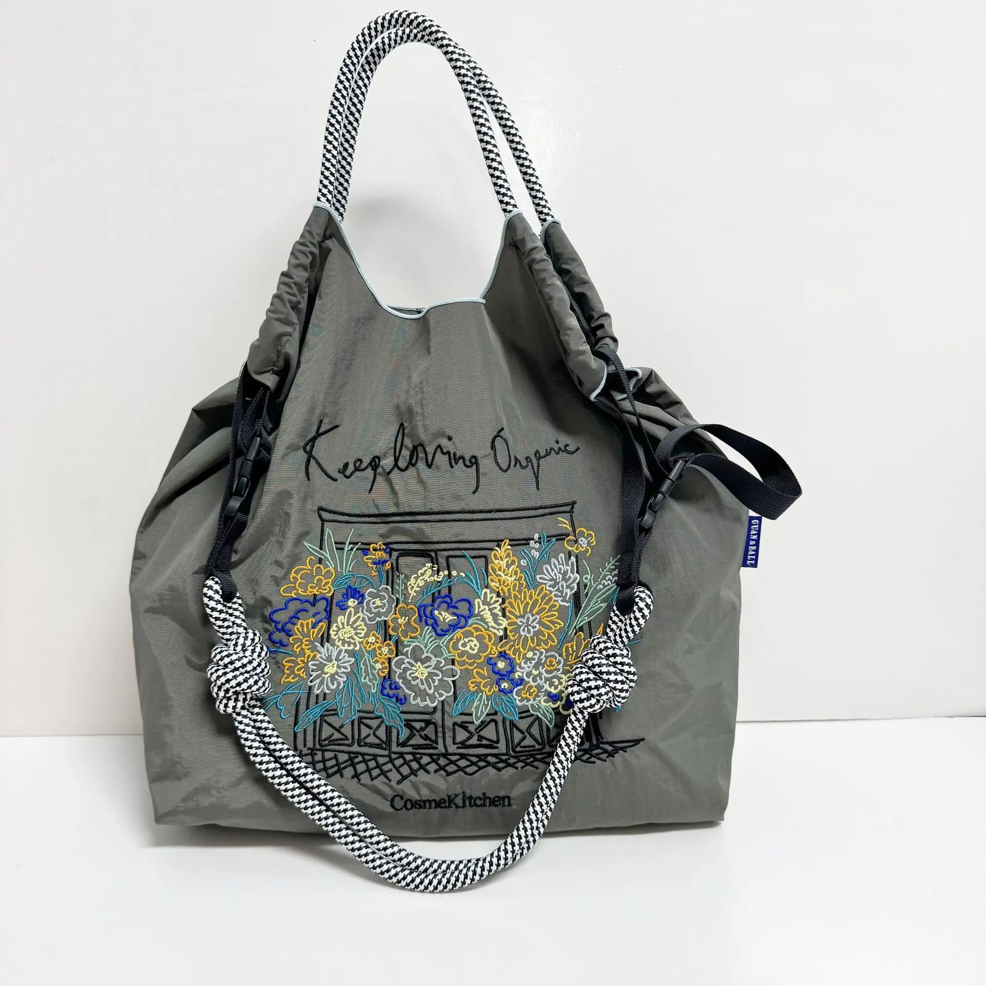 2024 Japanese Embroidered Green Nylon Commuter Bag for Women — feature 8