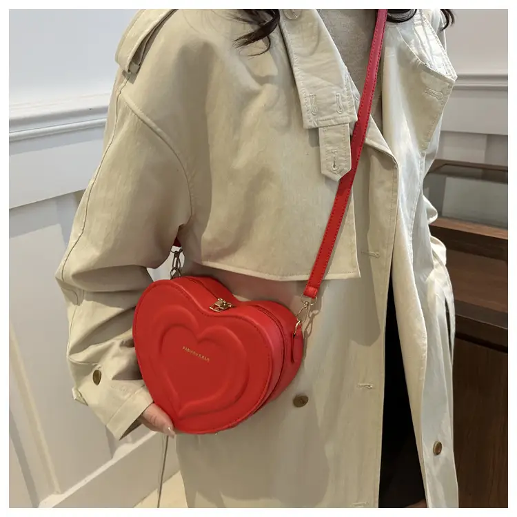 Vintage Heart Bag Women 2024 Casual Shoulder Crossbody Love — feature 18