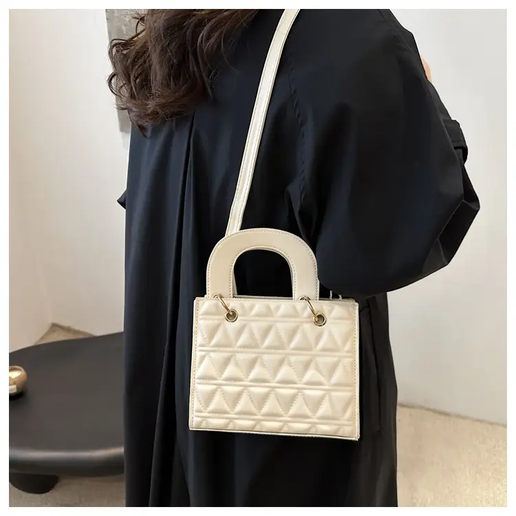 White Rhombic Shoulder Crossbody Bag for Women 2024 - Image 7