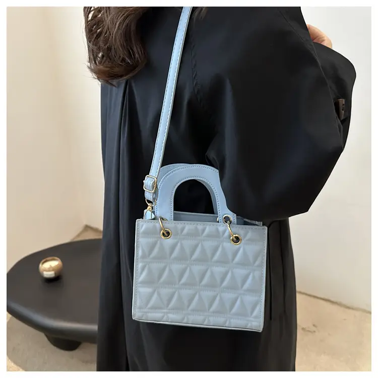 White Rhombic Shoulder Crossbody Bag for Women 2024 — feature 14