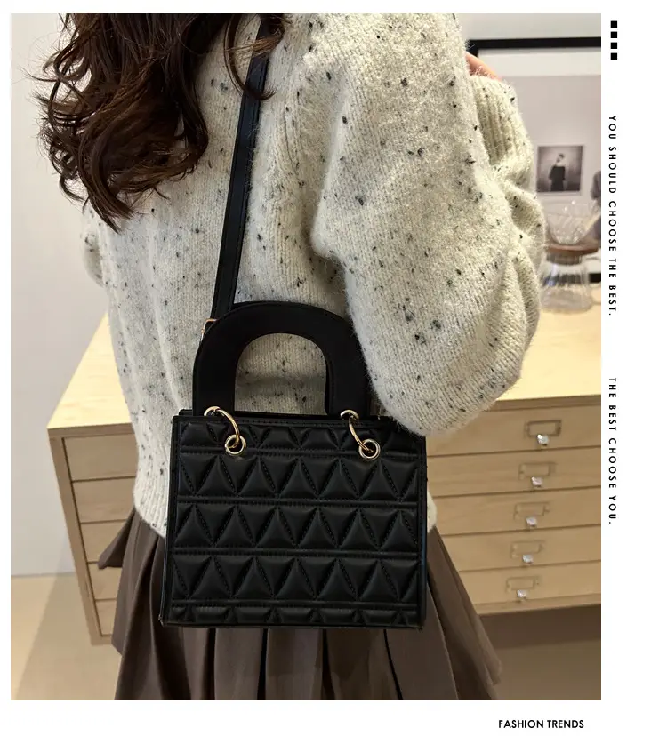 White Rhombic Shoulder Crossbody Bag for Women 2024 — feature 2