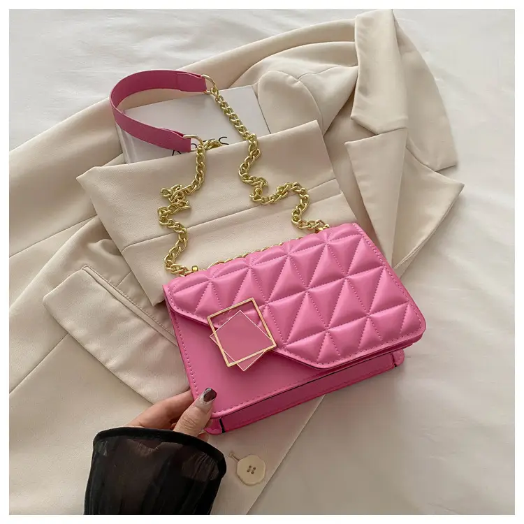 Women's White Quilted Chain Crossbody Bag — feature 23