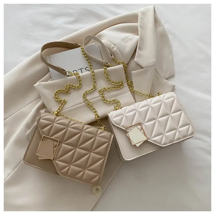 Women's White Quilted Chain Crossbody Bag — feature 26