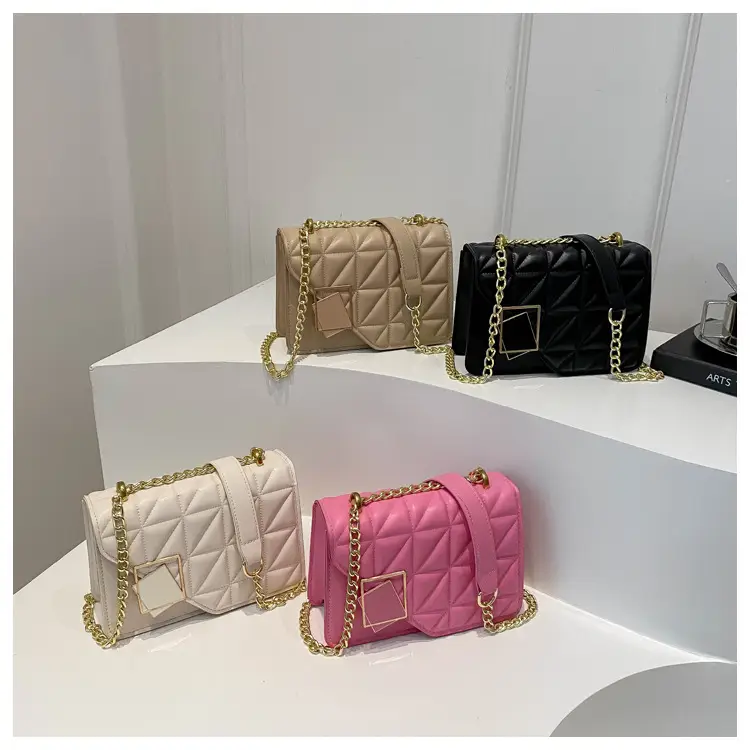 Women's White Quilted Chain Crossbody Bag — feature 28