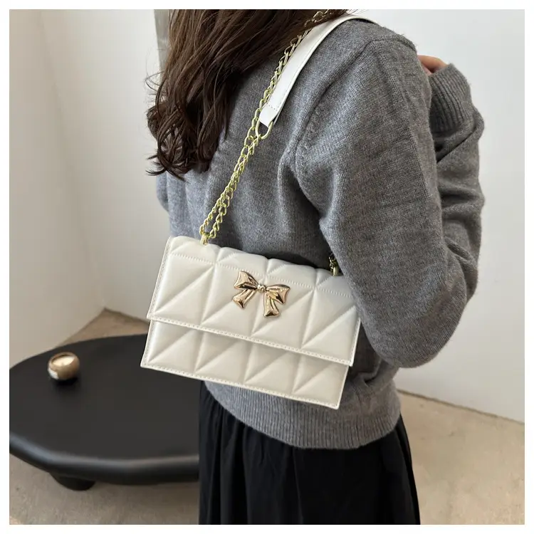 White Square Butterfly Bag with Magnetic Buckle — feature 10