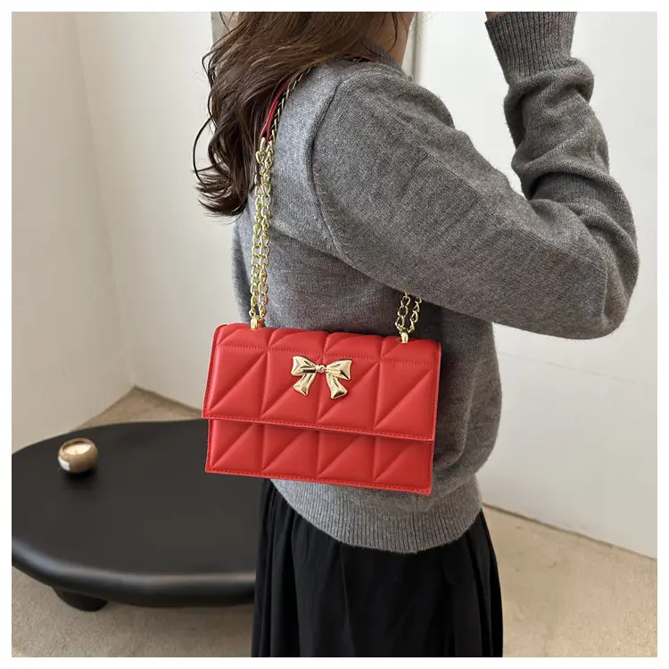 White Square Butterfly Bag with Magnetic Buckle — feature 13