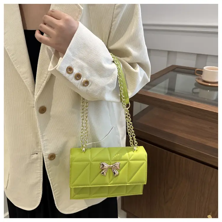 White Square Butterfly Bag with Magnetic Buckle — feature 19