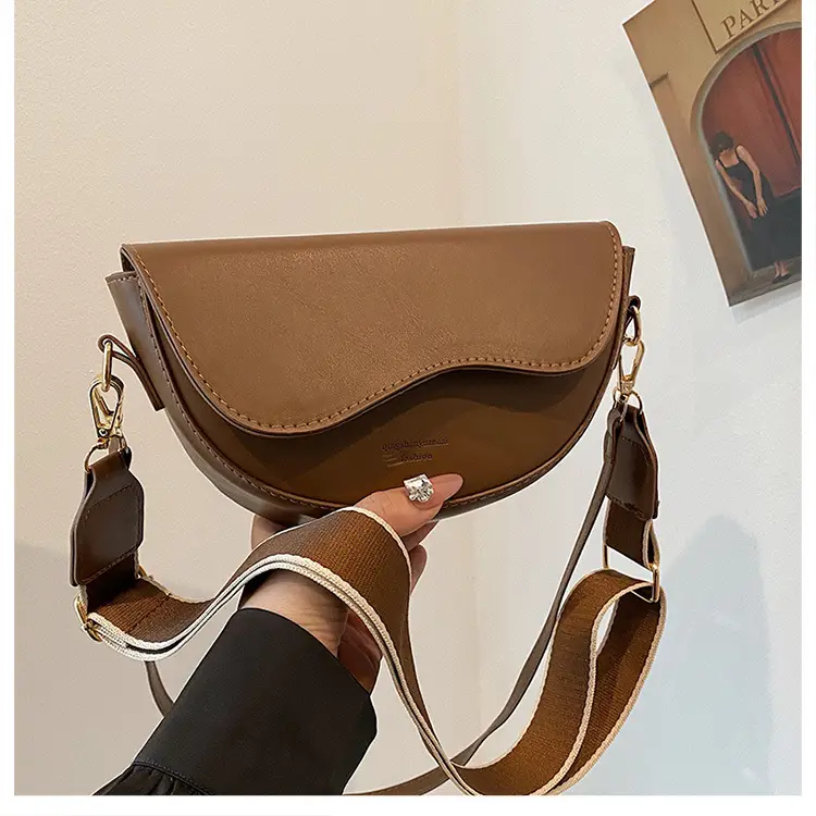 Retro Crossbody Bag for Women 2024 New Arrival - Image 4