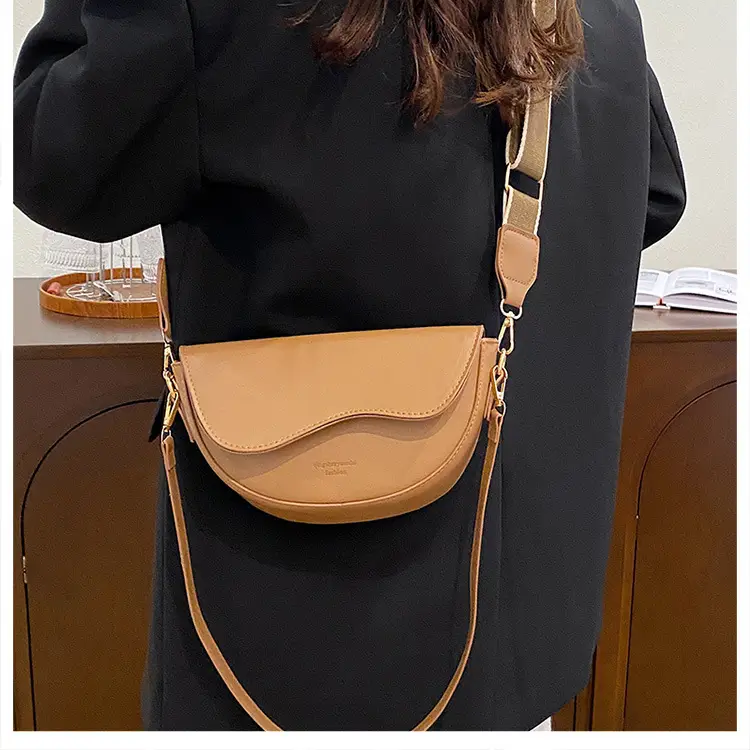 Retro Crossbody Bag for Women 2024 New Arrival — feature 14