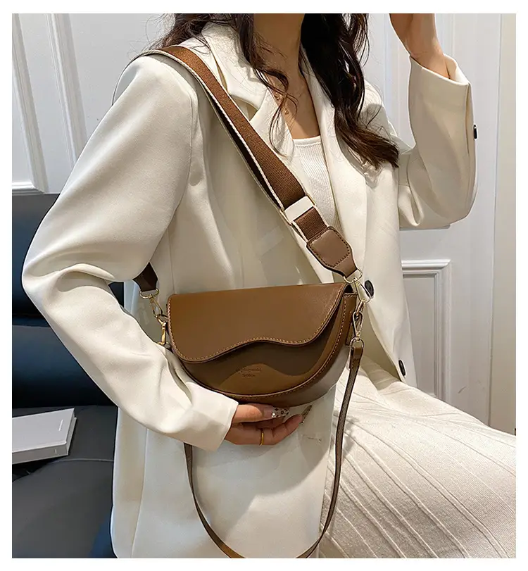 Retro Crossbody Bag for Women 2024 New Arrival — feature 2