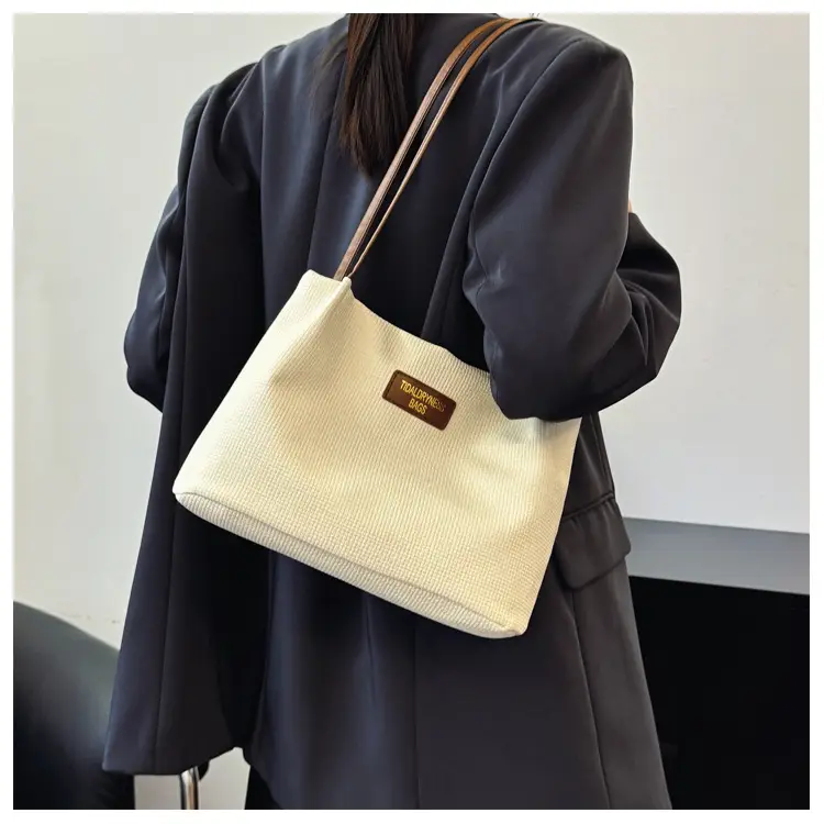 Women's Soft PU Shoulder Bag with Cloud Accent — feature 14