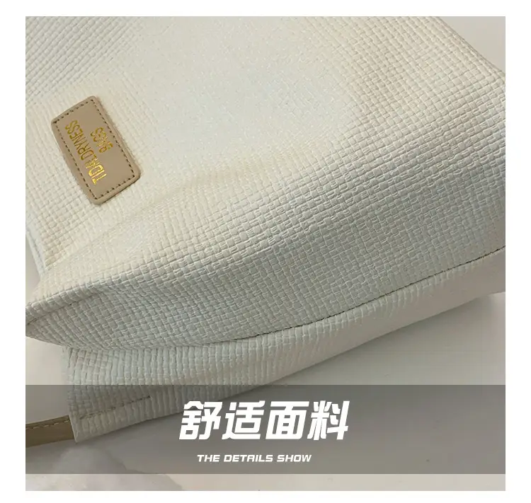 Women's Soft PU Shoulder Bag with Cloud Accent — feature 5
