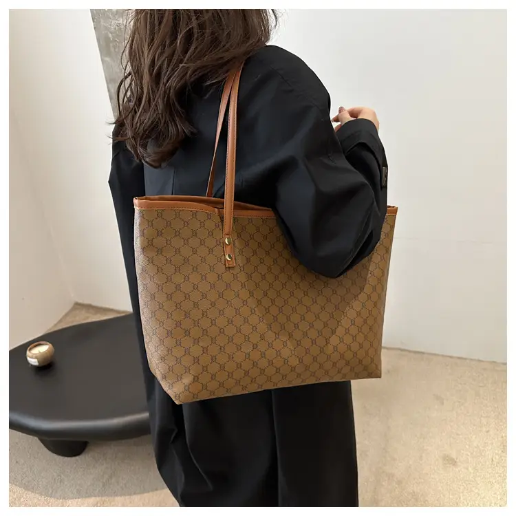 Vintage Brown Patterned Shoulder Bag for Women 2024 — feature 17