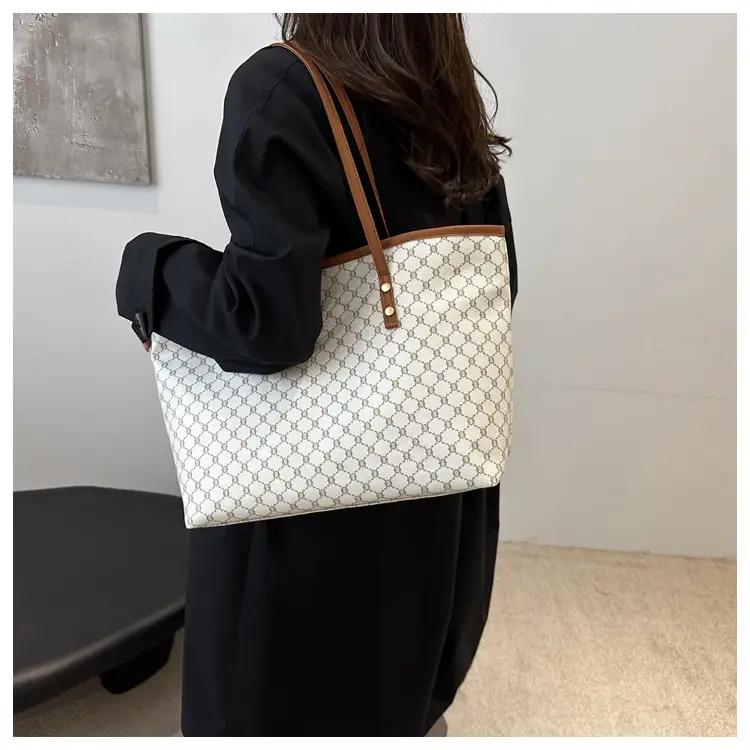Vintage Brown Patterned Shoulder Bag for Women 2024 — feature 22