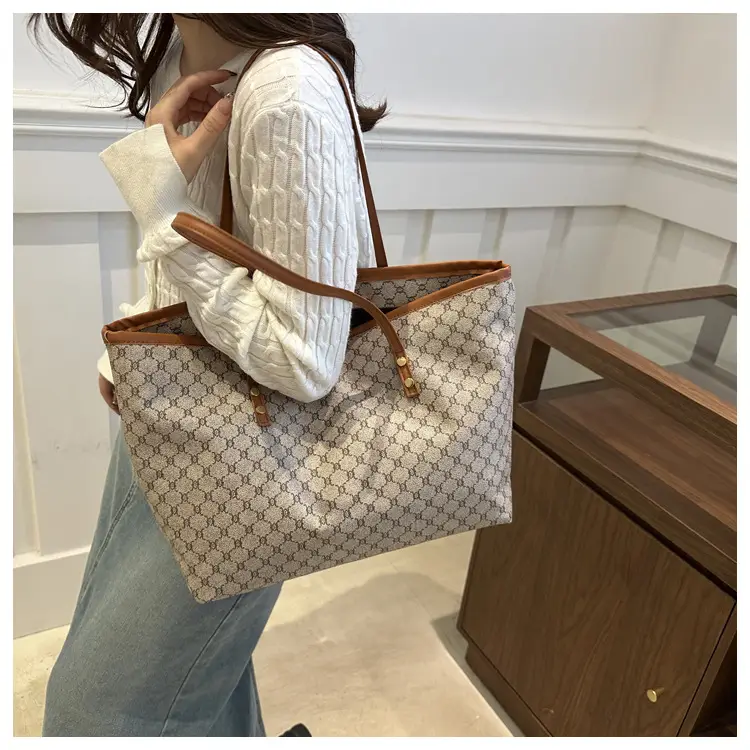 Vintage Brown Patterned Shoulder Bag for Women 2024 — feature 27