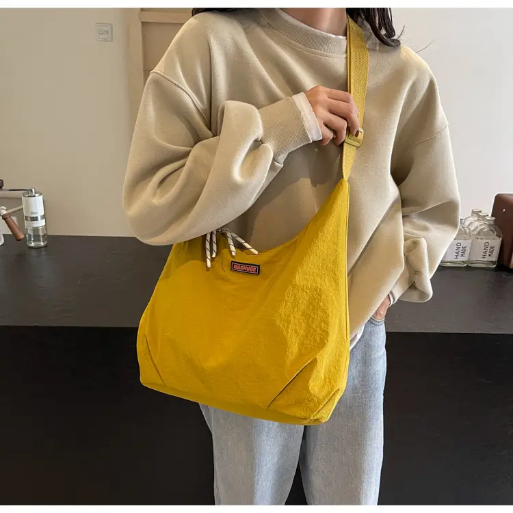 Women's Black Nylon Shoulder Tote Bag Water Repellent Large Capacity — feature 22
