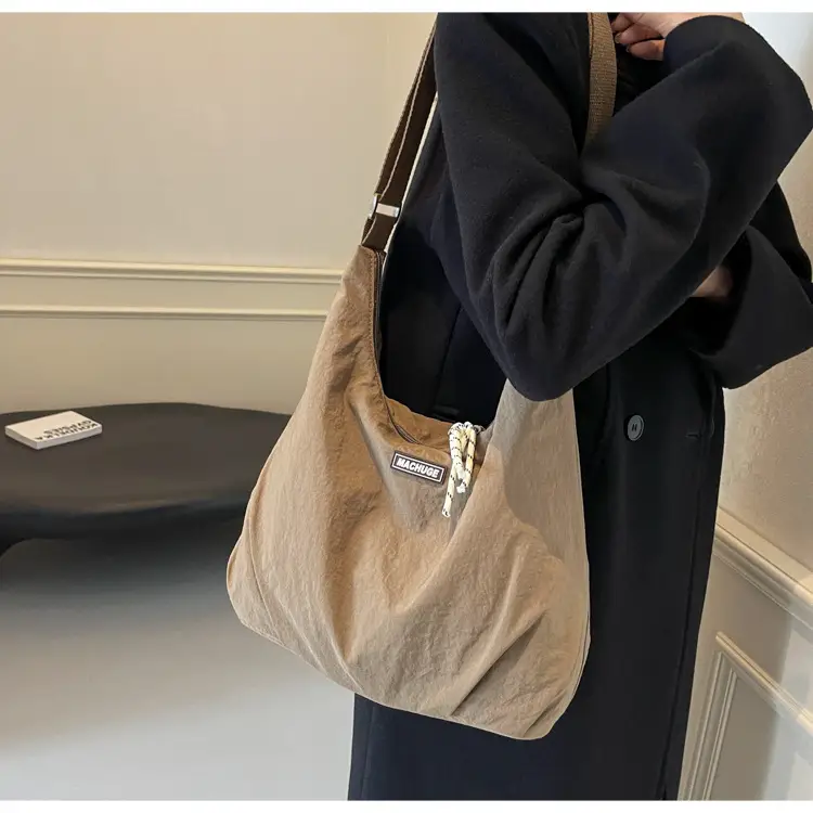 Women's Black Nylon Shoulder Tote Bag Water Repellent Large Capacity — feature 33
