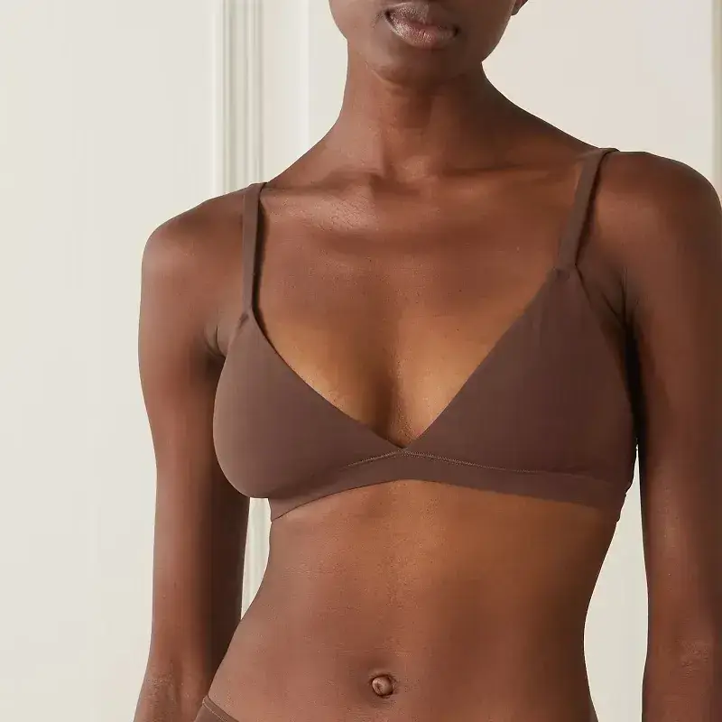 New Style Triangle Cup Vest Bra with Chest Pad