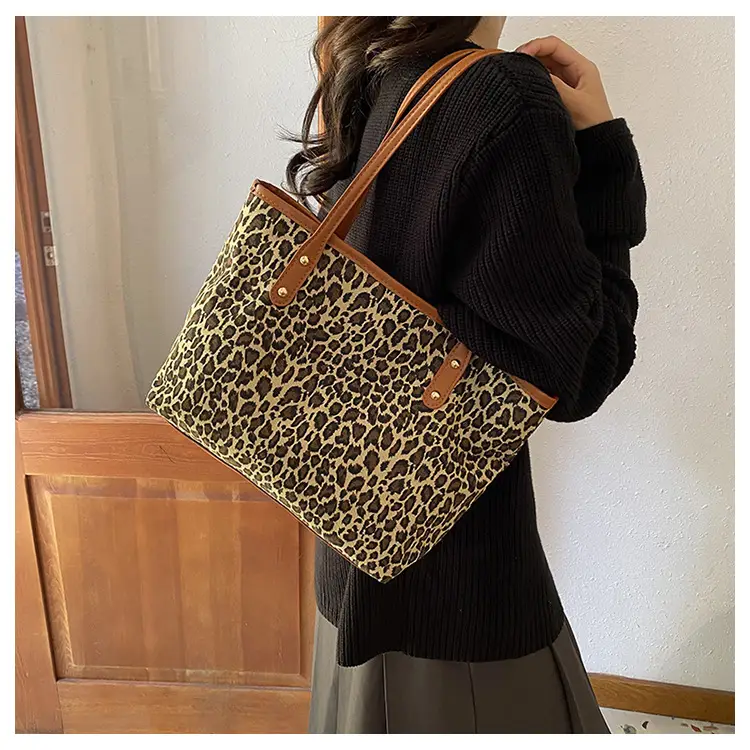 Women's Leopard Print Tote Bag Pink Handle 2024 — feature 10