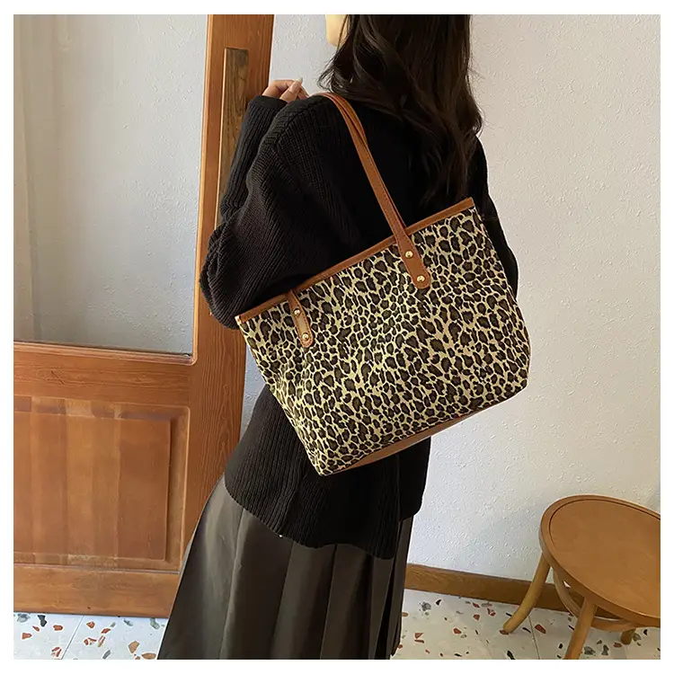 Women's Leopard Print Tote Bag Pink Handle 2024 — feature 14
