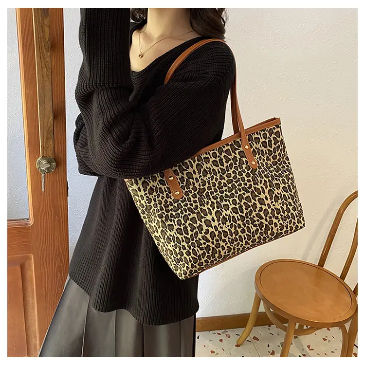 Women's Leopard Print Tote Bag Pink Handle 2024 — feature 15