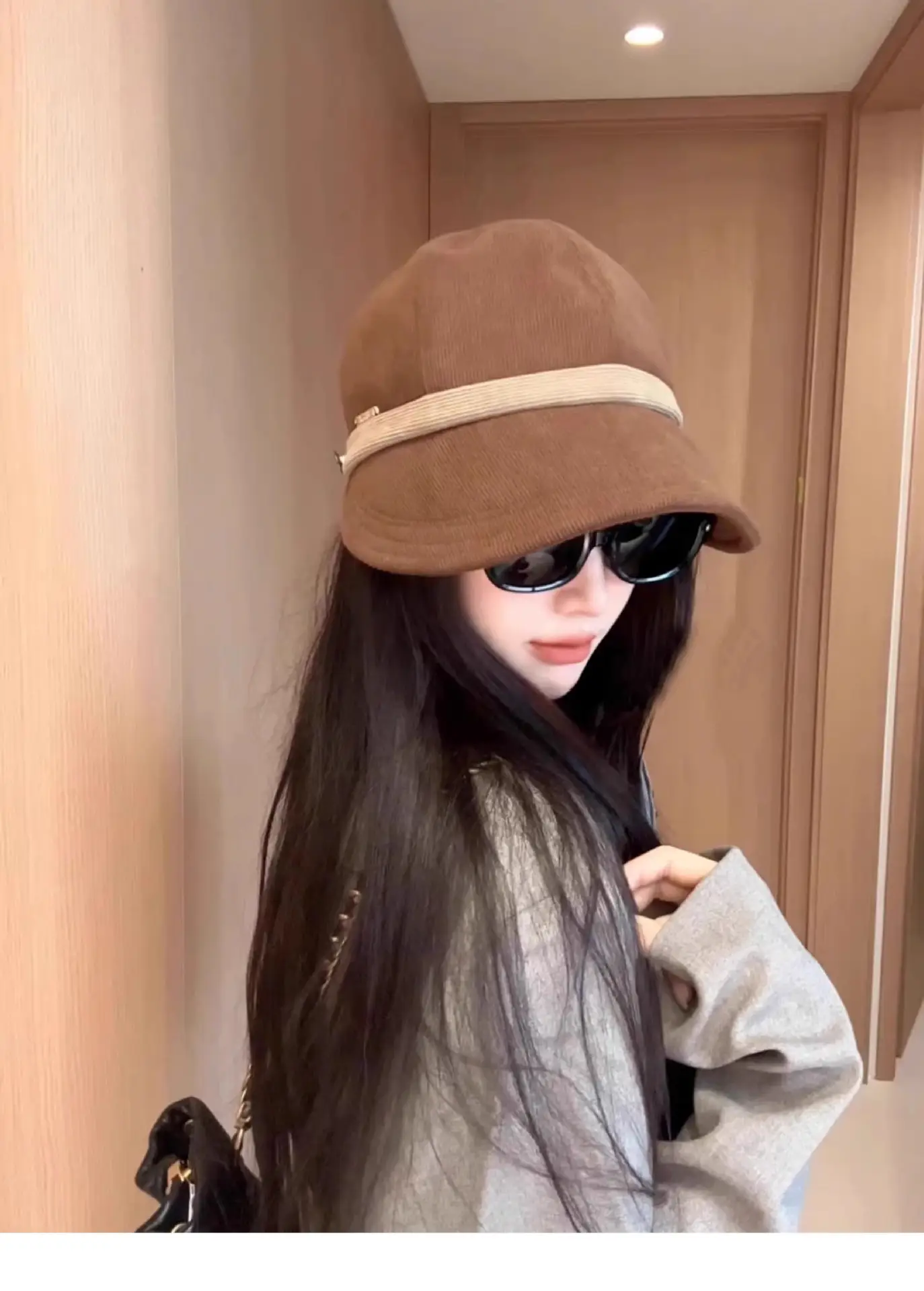 Women's Beige Cap with Glasses Autumn Winter Casual Hat — feature 4