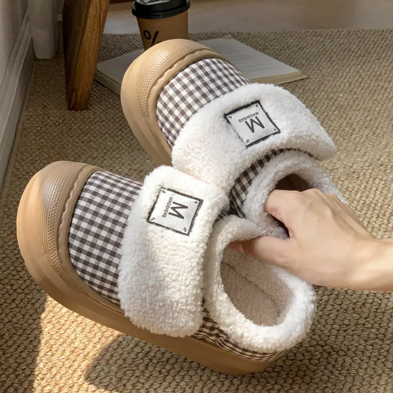 All-Match Fashion Plush Outwear Cotton Shoes Women's Autumn and Winter New Thickened Home Warm Velcro Bag with Cotton Slippers - Image 3