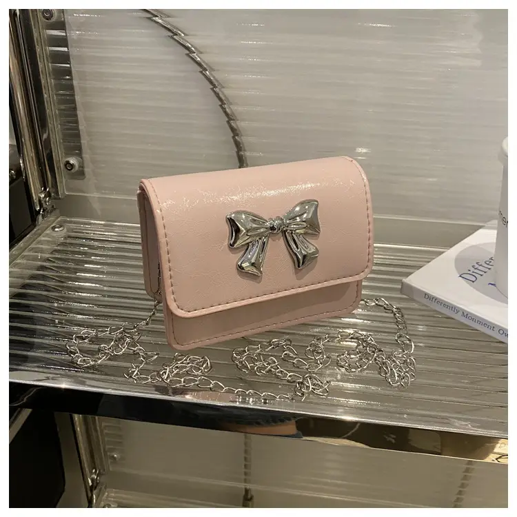 Women's High-end Silver Bow Crossbody Bag — feature 8