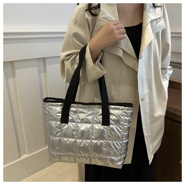 2024 Retro Style Cotton Shoulder Tote Bag Silver Black — feature 28