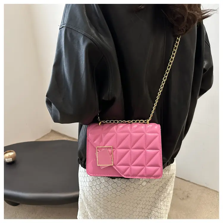 Small Square Chain Bag Women 2024 New — feature 15