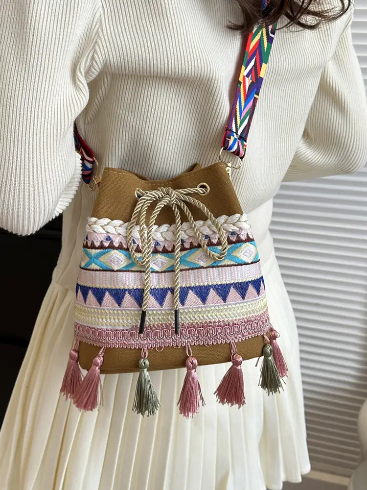 Ethnic Tassel Handbag Women Blue Red Crossbody Bag