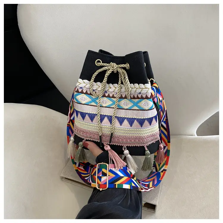 Ethnic Tassel Handbag Women Blue Red Crossbody Bag — feature 15