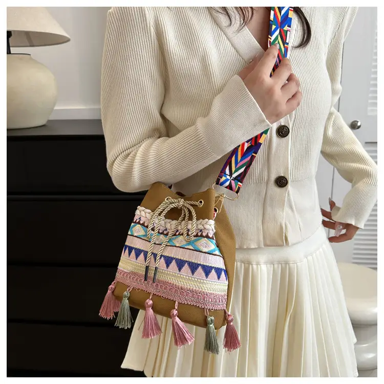 Ethnic Tassel Handbag Women Blue Red Crossbody Bag — feature 17