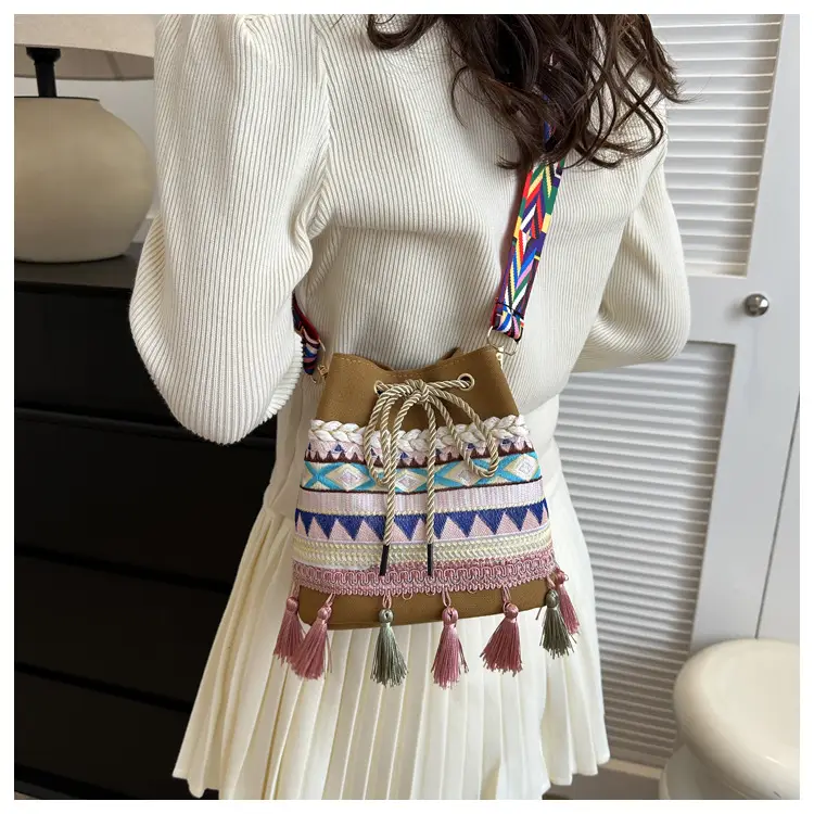 Ethnic Tassel Handbag Women Blue Red Crossbody Bag — feature 18