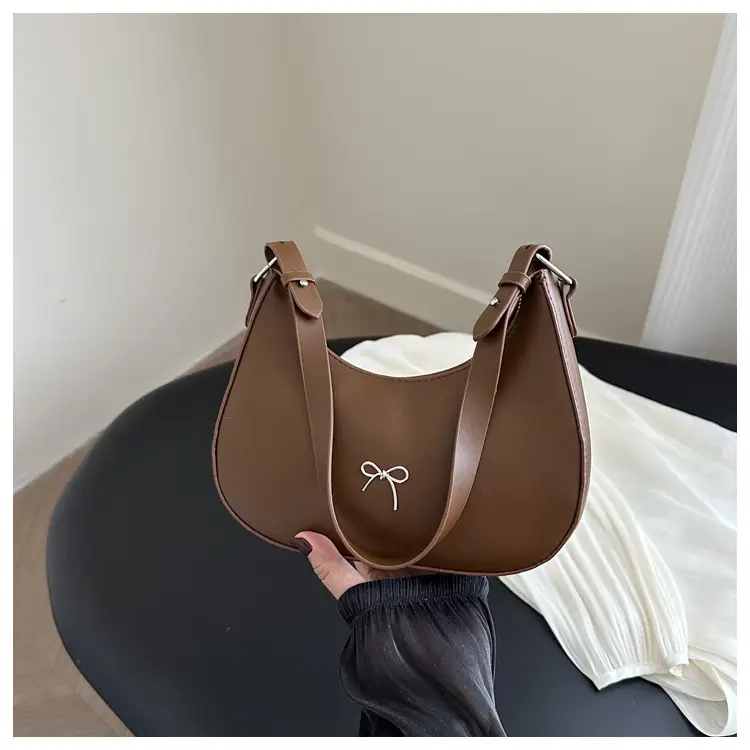 Pink Bow Retro Crossbody Bag for Women 2024 — feature 7