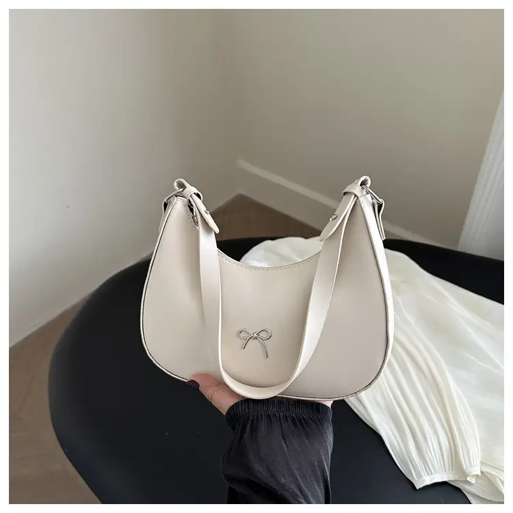 Pink Bow Retro Crossbody Bag for Women 2024 — feature 9