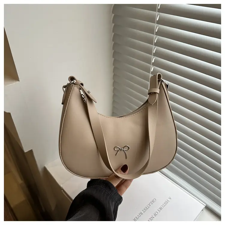 Pink Bow Retro Crossbody Bag for Women 2024 - Image 4