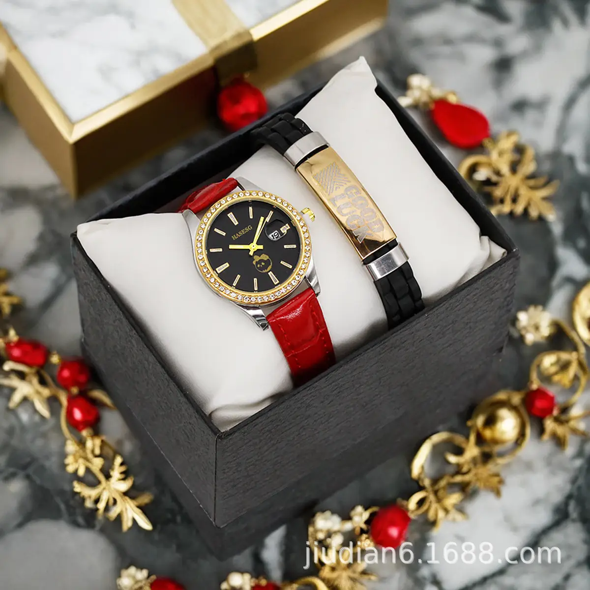 Modern Black Leather Wristwatch for Women - Image 25