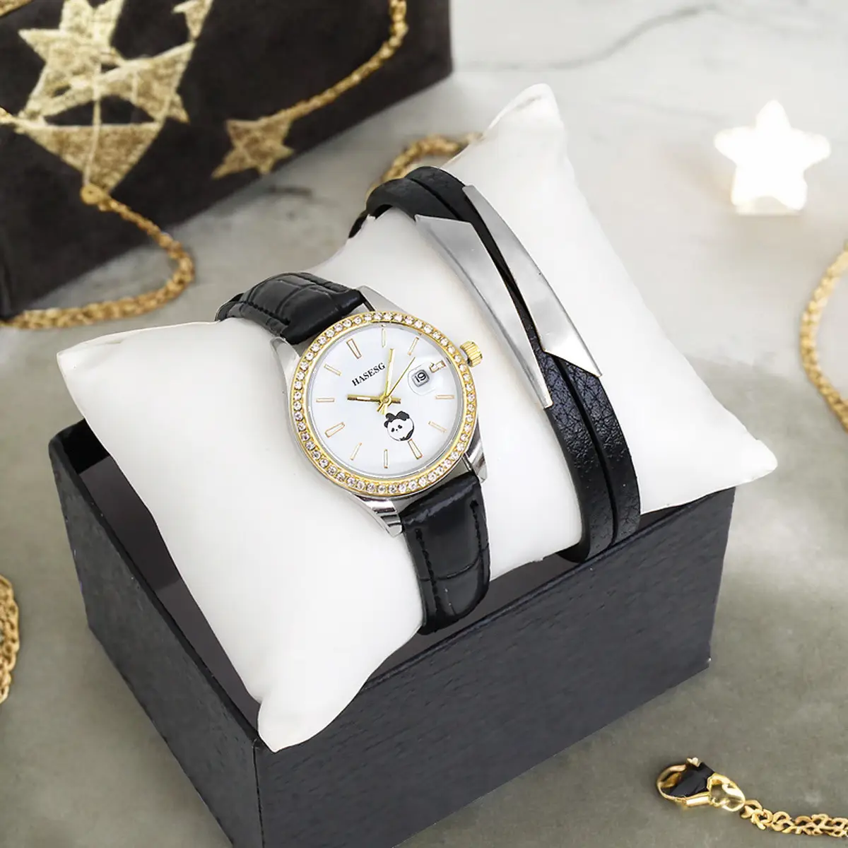 Modern Black Leather Wristwatch for Women — feature 9