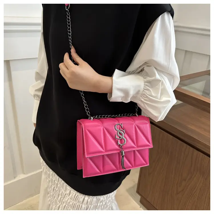 New Personalized Fashion Letters 2024 Autumn Crossbody Bag for Women — feature 17