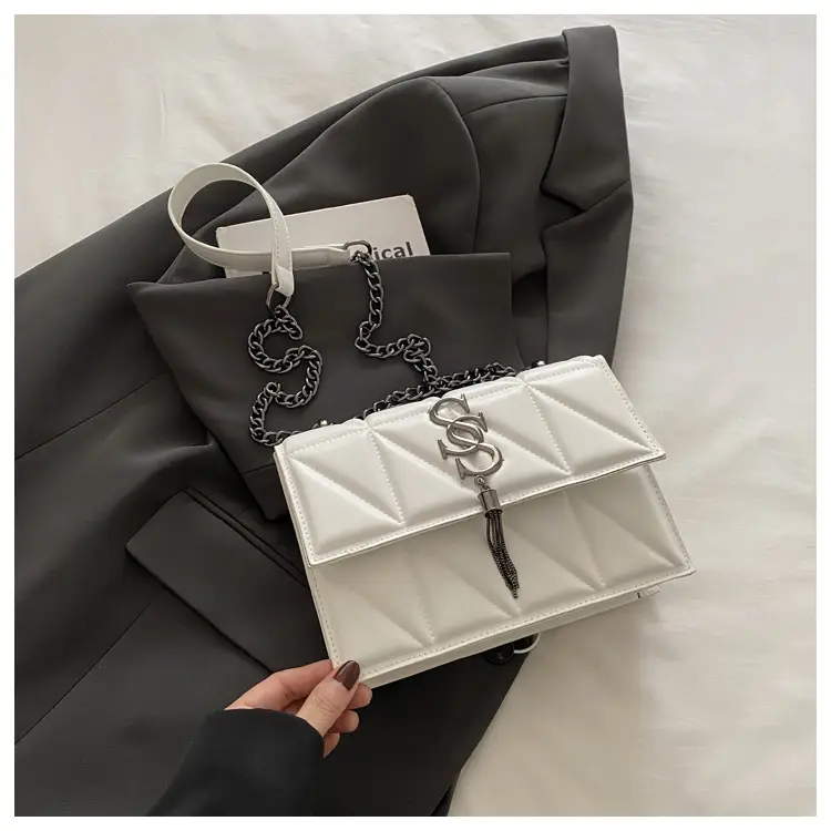 New Personalized Fashion Letters 2024 Autumn Crossbody Bag for Women — feature 23