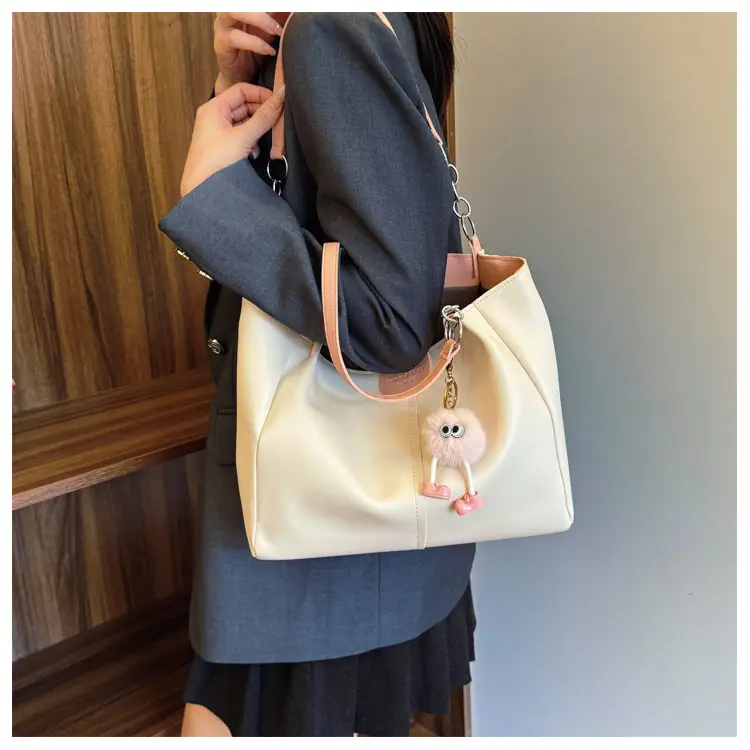 Women's 2024 Shoulder Bag with Doll Keychain Beige — feature 10