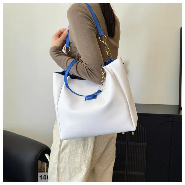 White Leather Tote Bag with Gold Chain Handle for Women — feature 16