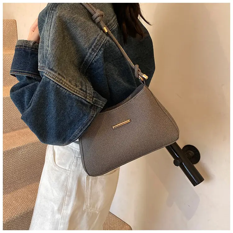 Women's Vintage Shoulder Bag Beige Large Capacity — feature 20