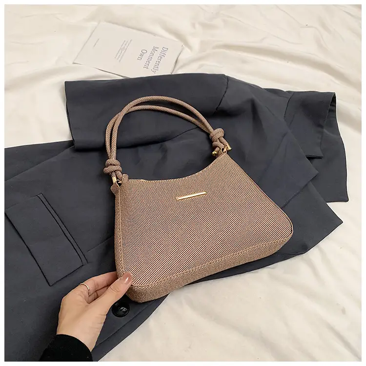 Women's Vintage Shoulder Bag Beige Large Capacity - Image 3