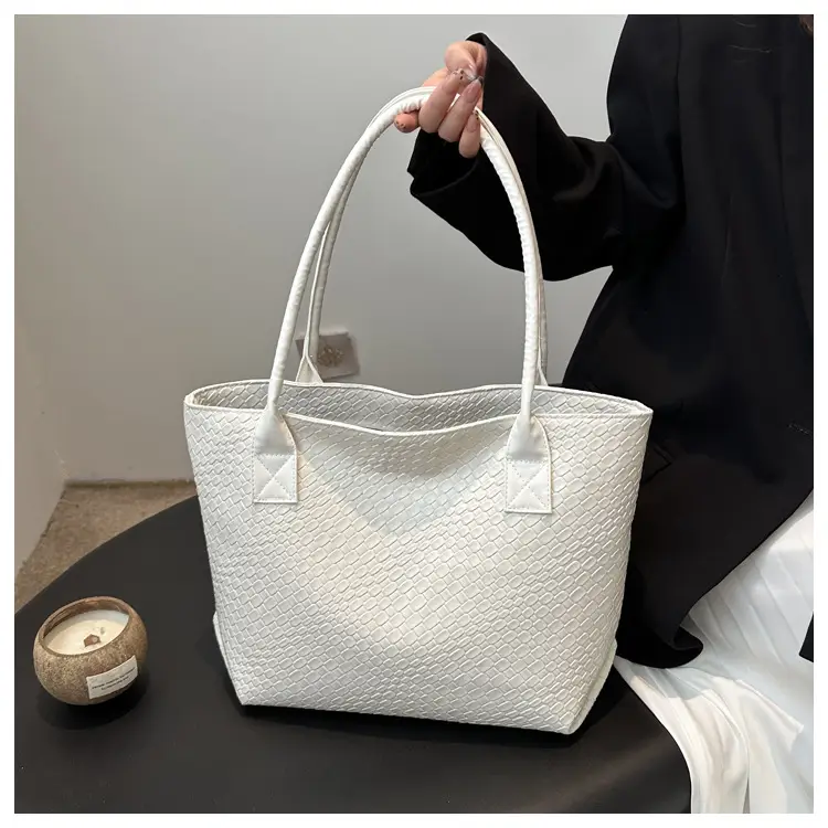 Women Woven Textured Shoulder Bag Large Capacity 2024 — feature 15