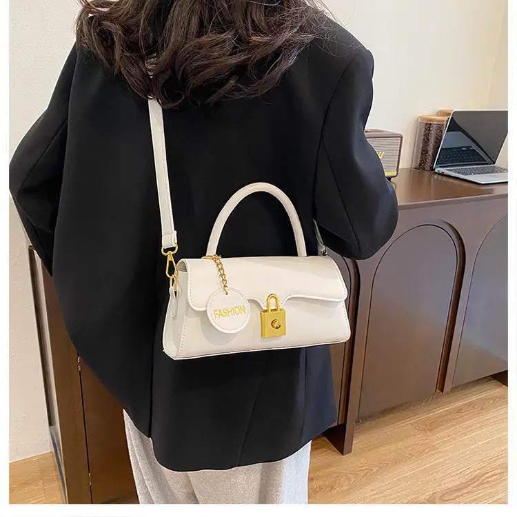 Black Crossbody Bag with Gold Lock for Women 2024 — feature 15