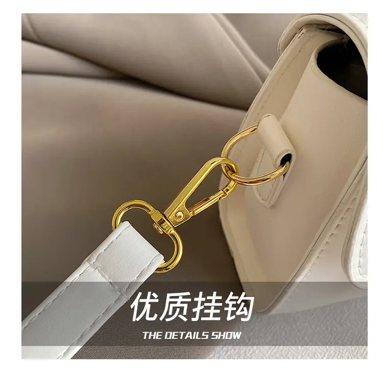 Black Crossbody Bag with Gold Lock for Women 2024 — feature 4
