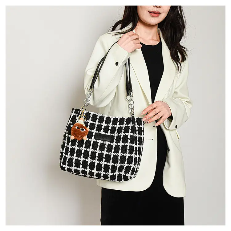 Women Woolen Plaid Shoulder Tote Bag Large Capacity 2024 — feature 16
